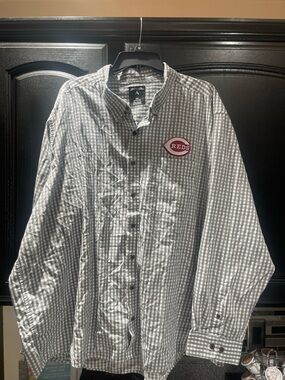 Cincinnati Reds Antigua Ellis Woven Tri-Blend Button-Down Shirt Gray Size 4XL